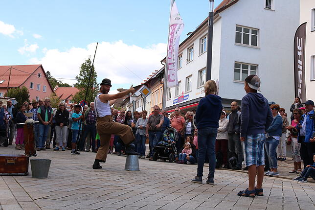 Bild 3: Bilder vom Straßenmusiksonntag: In Bräunlingen ist am Nachmittag kein Durchkommen