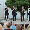 Perkussionist Tamás Kovács und das Four Bones Quartet mit Péter Magyar, Olivér Gáspár, János Angyal und Péter Gyetvai (von links) ...