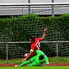 Gewohntes Bild seit Jahren: Liegt bei einem Spiel des FC Tiengen 08 der Ball im gegnerischen Tor, ist Torjäger Nexhdet Gusturanaj (Nr. ...