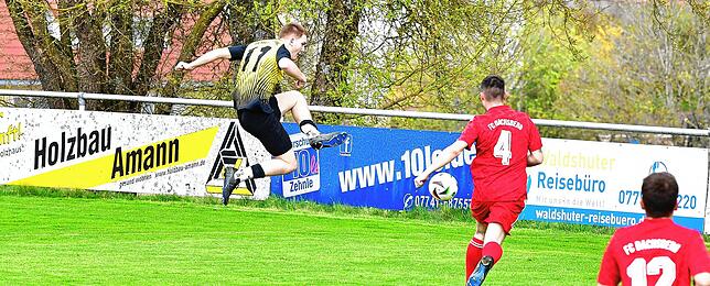 Bild 43: SV Nöggenschwiel besiegt den FC Dachsberg mit 8:1 – und wir haben Fotos!