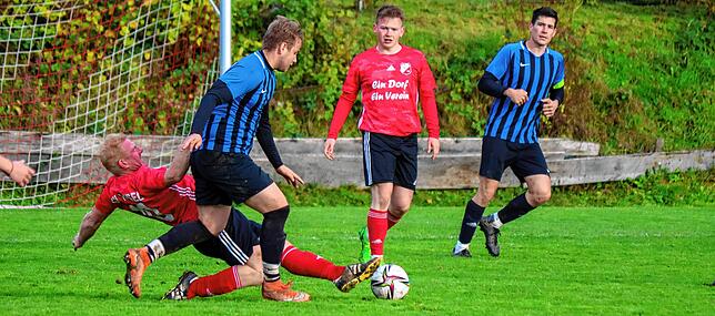 Bild 24: SV Hasel gewinnt Derby gegen die SG FC Wehr/Brennet II mit 5:2 &ndash; und wir haben Bilder!
