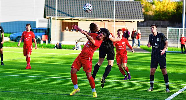 Bild 42: FC Hochrhein gewinnt das Derby beim SV Jestetten mit 3:1 &ndash; und wir haben Bilder!