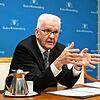Ministerpräsident Winfried Kretschmann (Grüne) beim Interview, das in Kretschmanns Amtssitz, dem Staatsministerium in Stuttgart stattfand.
