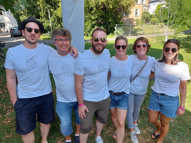 Bild 24: Erste Bilder vom Festgelände! In Konstanz kommen mehr und mehr Besucher zum Seenachtfest