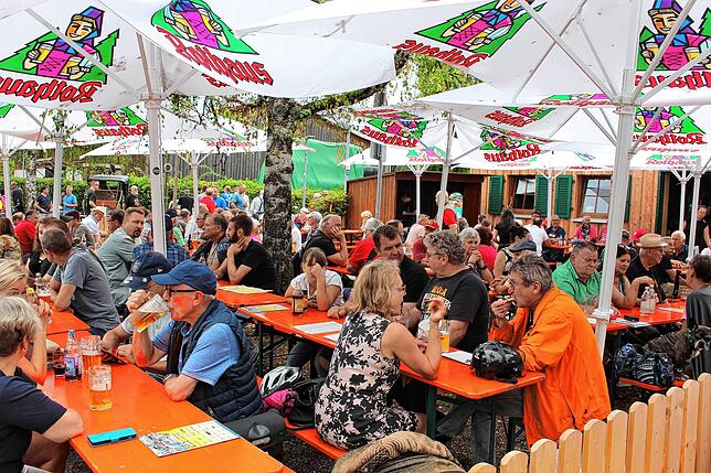 Bild 7: Partyabend und Oldtimertreffen an der Sichelhenke