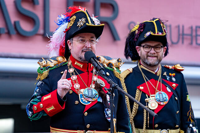 Bild 12: Villinger Fasnacht 2025: Tolle Stimmung mit der Katzenmusik