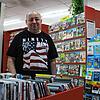 In Franz Knoblauchs Videothek &bdquo;World of Video&ldquo; in Donaueschingen endet eine Ära. Knoblauch schließt den letzten Laden dieser ...