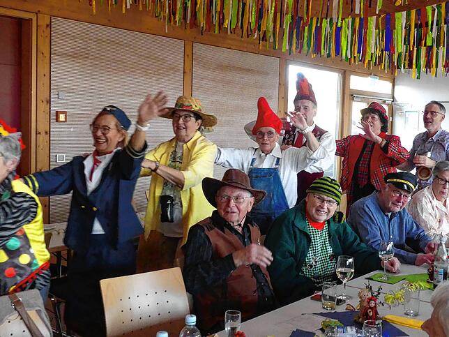 Bild 7: Die schönsten Bilder der Seniorenfasnet in Bermatingen-Ahausen!