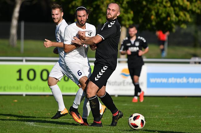 Bild 4: FC Erzingen fegt Gastgeber FV Lörrach-Brombach II mit 7:0 vom Platz &ndash; und wir haben Bilder!