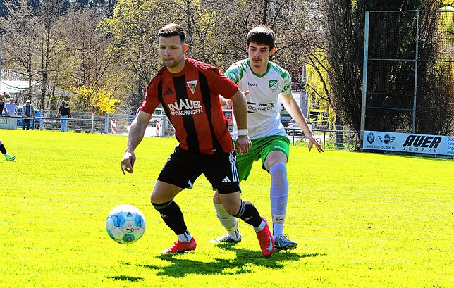 Bild 37: FC Überlingen besiegt DJK Donaueschingen mit 2:1. Wir waren mit der Kamera dabei!