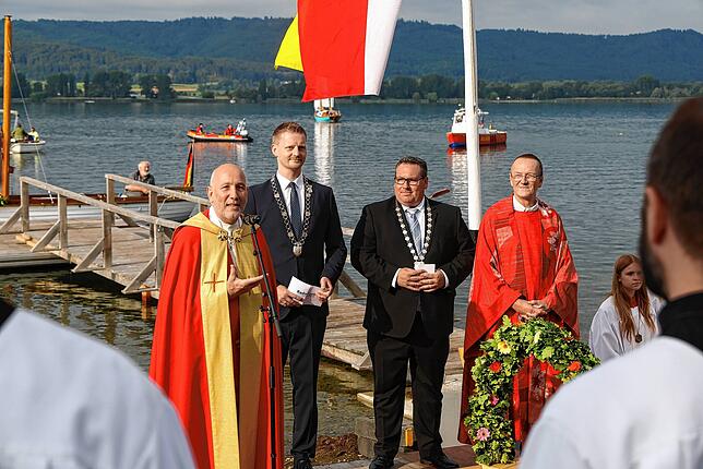 Bild 8: Bilder von der Mooser Wasserprozession