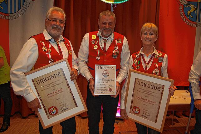 Die Geehrten (von links): Karl Hail, Kurt Baumgartner und Gaby Indlekofer.
