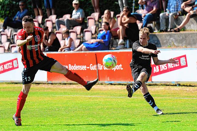 Bild 14: Die besten Bilder vom Spiel des SC Konstanz-Wollmatingen gegen den FC Königsfeld!