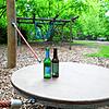 Leere Bierflaschen auf dem Spielplatz Alemannenstraße in Konstanz: Dank eines Alkoholverbots soll es so etwas künftig nicht mehr geben. ...