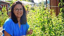 Kräuterpädagogin Alexandra Korndörfer hat ein paar gute Tipps, wie man gesund durch den Sommer kommt. Unter anderem mit Rezepten rund um ...