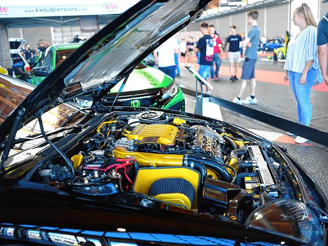 Bild 26: Bilder vom Eröffnungstag der Tuning World Bodensee (2)