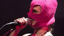 Pussy-Riot-Frontfrau Maria Alyokhina kommt mit Band nach Konstanz.