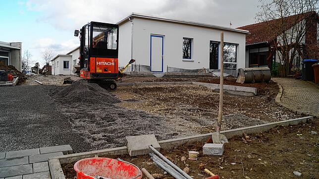 Der Neubau für die Betreuung unter dreijähriger Kinder lässt den Personalbedarf in der Betreuungseinrichtung und damit die Kosten ...