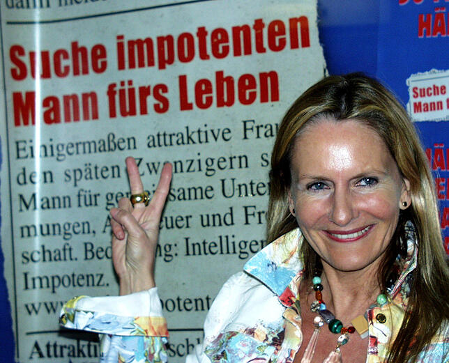 Bild 2: Mit Gaby Hauptmann am Drehort ihrer neuen SWR-Talkshow: Hier will die Bestsellerautorin über die Themen der Woche diskutieren