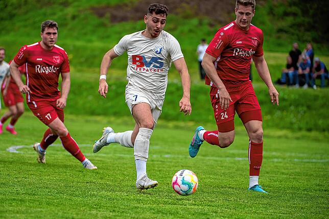 Bild 24: FC Erzingen gewinnt gegen den SV Endingen mit 3:0 &ndash; und wir haben Bilder!