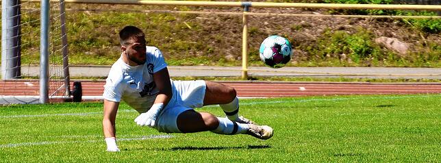 Bild 13: FC 08 Bad Säckingen zieht mit 11:0 gegen SV Albbruck in die Relegation ein &ndash; und wir haben Bilder!