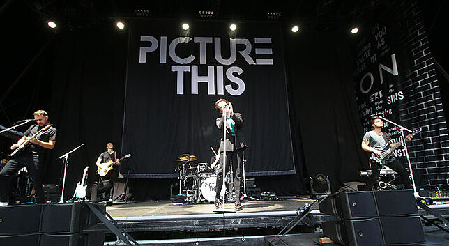 Bild 4: Bilder von Rea Garvey beim Schloss Salem Open Air