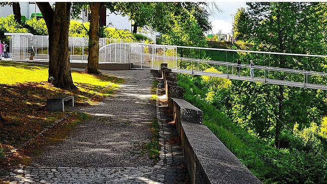 So soll der Beginn der Brücke laut Präsentation aussehen – wenn sie denn fertig wird.