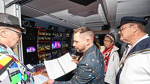 Riesig war das Interesse an „Der SÜDKURIER öffnet Türen“ bei der SWR-Fernsehfasnacht im Konstanzer Konzil 2024. Auch dieses Jahr können ...