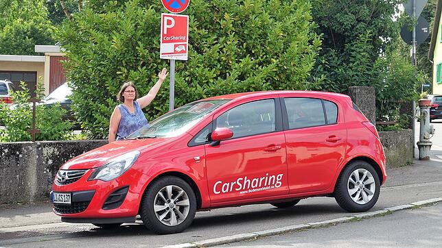Allmut Brüwer leiht &ndash; seit es Carsharing in Markdorf gibt &ndash; das Fahrzeug regelmäßig aus, etwa einmal pro Woche. Sie ist sehr ...