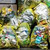 Gelbe Säcke (Symbolbild). Die Menge an Plastikmüll ist im Kreis Waldshut 2020 deutlich gestiegen.