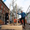 Oberbürgermeister Uli Burchardt (links) und Philipp Baumgartner, Leiter des Amtes für Klimaschutz bei der Stadt Konstanz, freuen sich ...