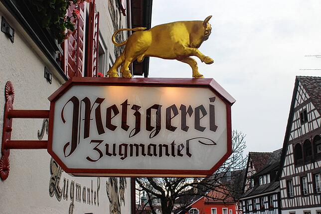 Über drei Generationen hinweg firmierte die Metzgerei in der Aufkircher Straße unter dem Familiennamen Zugmantel. Mit dem Tod von ...