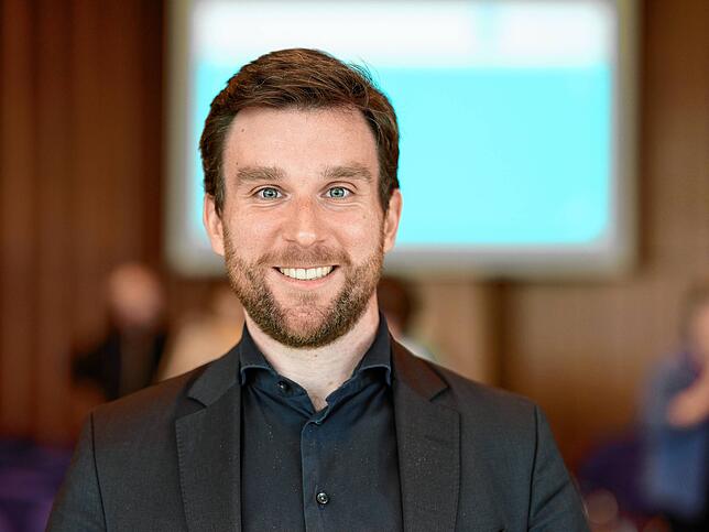 Fabian Müller ist Erster Bürgermeister in Friedrichshafen und hat keine Ambitionen, eine Etage aufzusteigen.