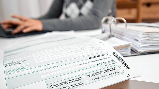 Ein Hauptproblem für viele Befragte: Die umständliche Bürokratie, die mit Steuerangelegenheiten verbunden ist.