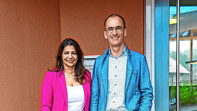 Derya Türk-Nachbaur (SPD) und Jörg Frey (Freie Wähler). Foto: Gemeinde