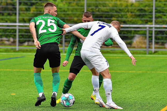 Bild 17: SV Herten fegt den FC Erzingen mit 6:1 vom Rasen &ndash; und wir haben Bilder!
