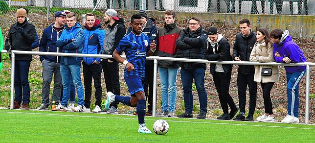 Bild 27: VfB Waldshut düpiert Schlusslicht FC Tiengen 08 im Derby mit 7:0 &ndash; und wir haben Bilder!