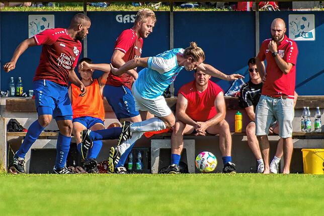 Bild 23: Bilder vom 3:1-Sieg der SG Höchenschwand/Häusern im Kreisliga A-Aufstiegsspiel beim FC Erzingen II