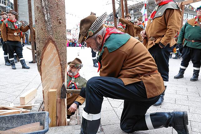 Bild 29: Narrenbaumstellen auf dem Radolfzeller Marktplatz