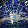Blick in den leeren Plenarsaal des Deutschen Bundestags. Immer mehr Gesetze und Regularien machen Deutschland mittlerweile zu schaffen. ...