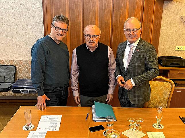 Führungsteam der Handwerkskammer Konstanz und des Kreishandwerks: Von links: Georg Hiltner, Hauptgeschäftsführer der Handwerkskammer ...