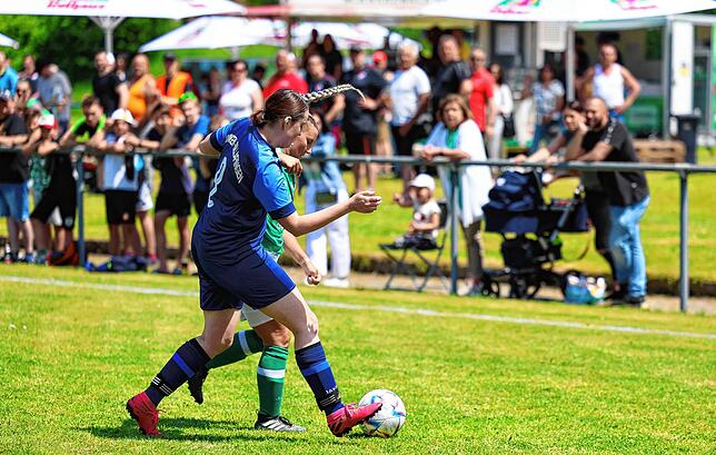Bild 3: Die besten Bilder vom Pokalfinale der Frauen zwischen Owingen-Billafingen und Nordstern Radolfzell