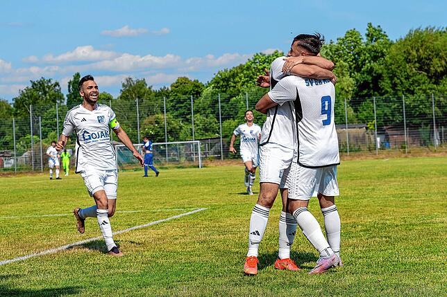 Bild 17: FC Hauingen besiegt den SV BW Murg im Hinspiel mit 3:2 &ndash; und wir haben Bilder!