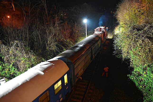 Bild 15: 300 Tonnen schwerer Trafo-Transport – hier die spektakulärsten Einblicke!