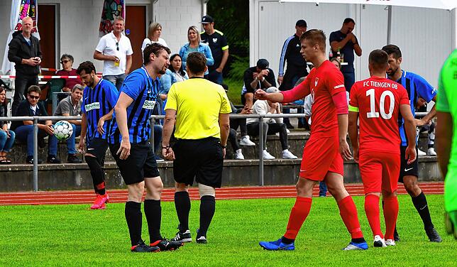 Bild 4: FC Tiengen 08 setzt sich mit 4:3 bei Aufsteiger SG FC Wehr-Brennet durch &ndash; und wir haben Bilder!