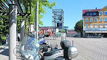 In den letzten Monaten konnte wegen Sanierungsarbeiten am Parkhaus am See der oberirdische Bereich nicht als Zweiradabstellplatz genutzt ...