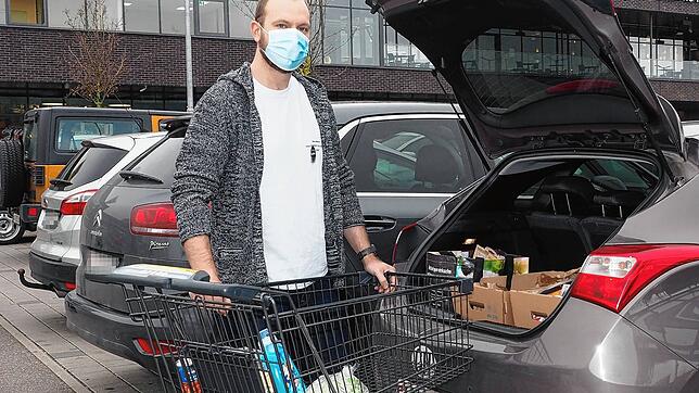 Tobias Pümpin aus Wallbach kauft weiterhin Lebensmittel in Bad Säckingen ein.