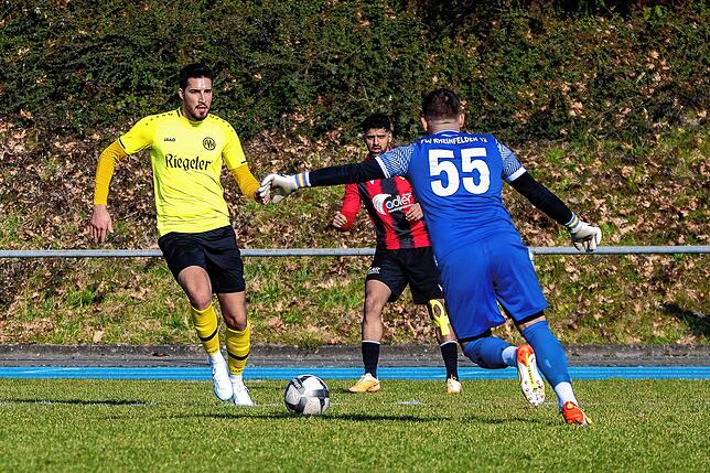 Bild 2: FSV Rheinfelden schafft ein 1:1 gegen Spitzenreiter FV Herbolzheim &ndash; und wir haben Bilder!