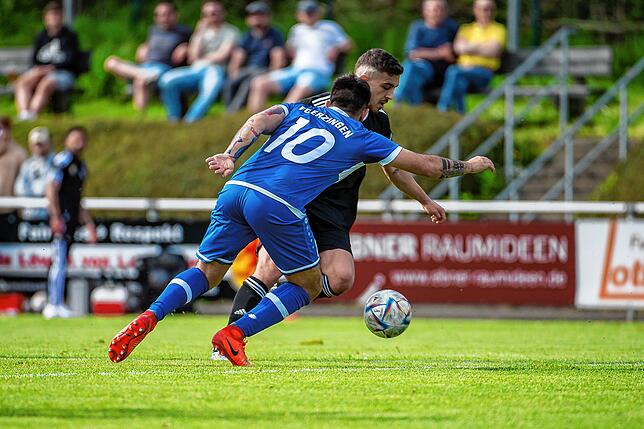Bild 34: SV 08 Laufenburg gewinnt Hochrhein-Derby gegen FC Erzingen mit 7:1 &ndash; und wir haben Bilder!