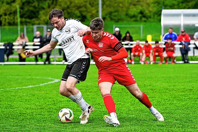 Bild 15: FV Lörrach-Brombach II besiegt den FV Tumringen im Derby mit 4:0 – und wir haben Fotos!